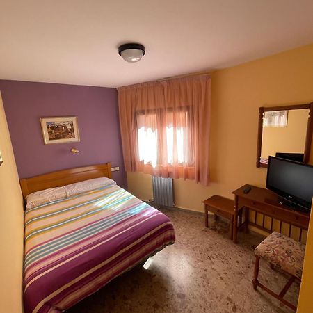 Hostal Casa Martina Guadalaviar Zewnętrze zdjęcie